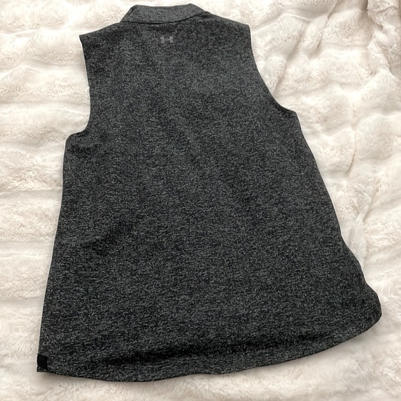 NWOT • Under Armour vest - Picture 2 of 5